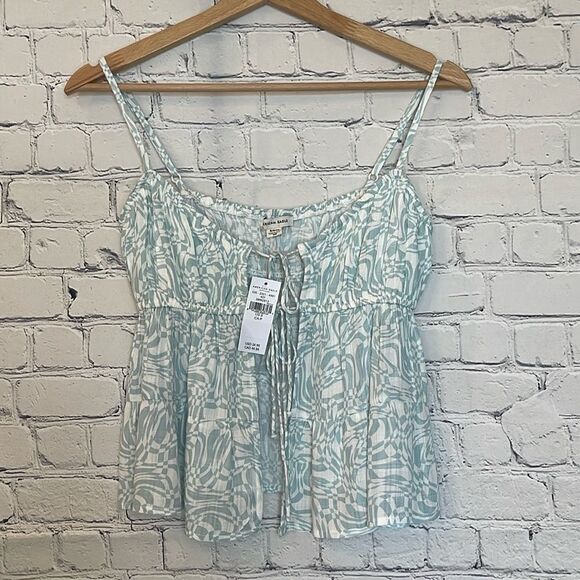 American Eagle Tie Front Tank - Picture 3 of 7